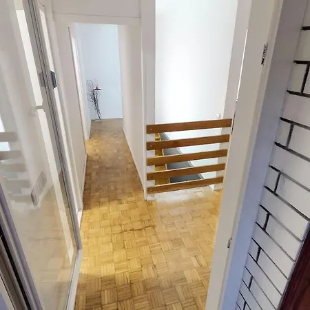 De Luxe Duplex Kozmetika Kahne Appartement Ljubljana