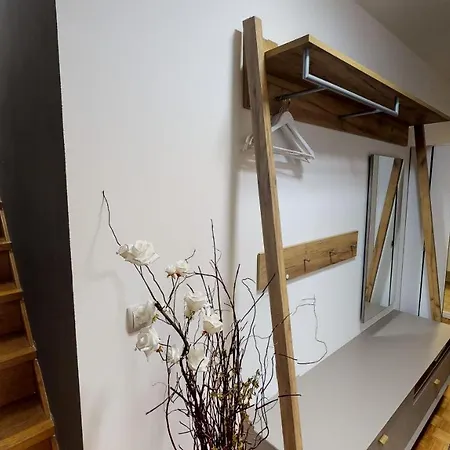 Appartement De Luxe Duplex Kozmetika Kahne Ljubljana